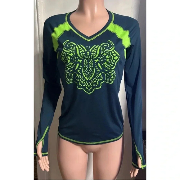 ATHLETA Women’s V-Neck Mosaic Cutout Long Sleeve Shirt - Picture 2 of 11